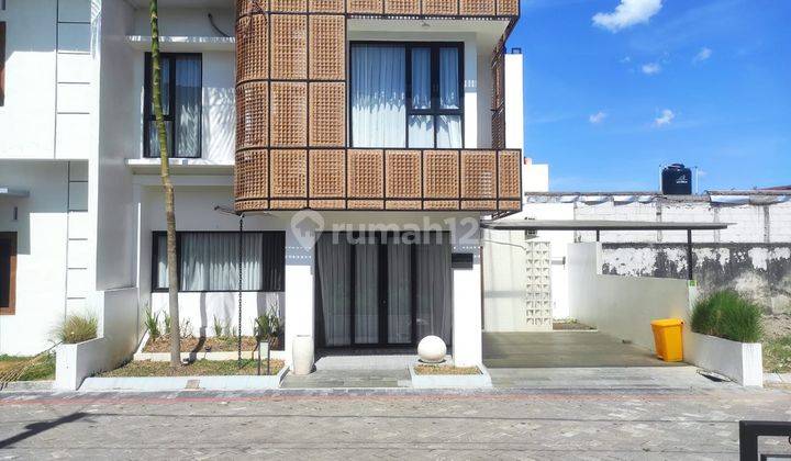 Rumah 2 Lantai Full Furnish Harga Murah Di Sewon Bantul 1