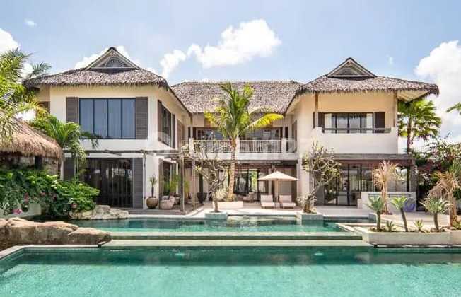 Villa For Sale in Seseh Area Just 2 Minutes to the Beach | Canggu | Kuta | Bali | Contact: 08234120xxxx