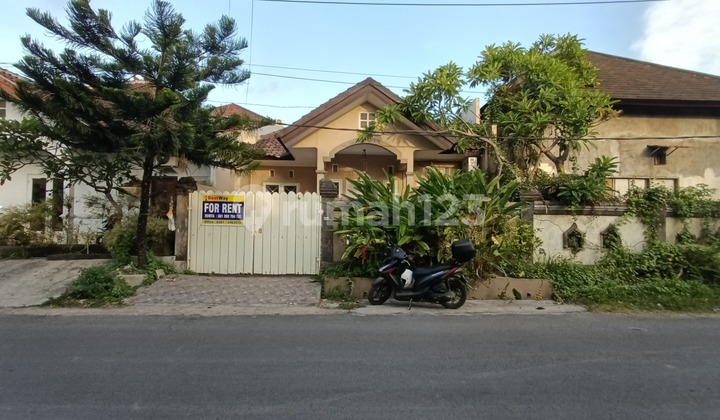 Rumah Jual Pinggir Jalan Utama | Jimbaran | Kuta | Bali | Ctc : 0823xxxxxxxx Rumah Jual Pinggir Jalan Utama | Jimbaran | Kuta | Bali | Ctc : 0823xxxxxxxx
