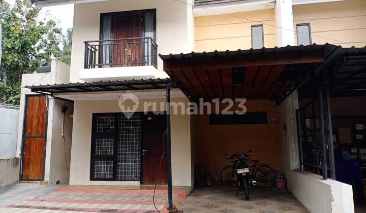 RUMAH SECOND HARGA MURAH DI PADMA RESIDENCE 2