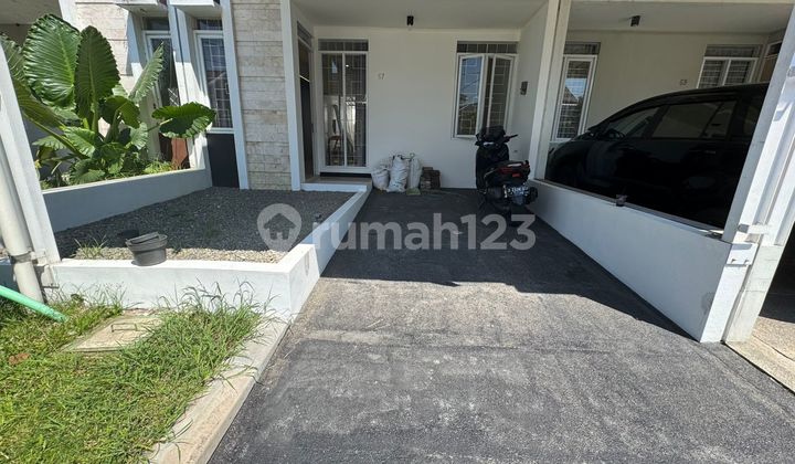 For Sale Taman Kopo Indah 5 Springvile House Ready to Occupy For Sale Taman Kopo Indah 5 Springvile House Ready to Occupy