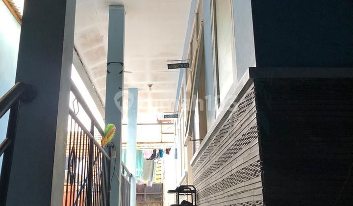 Kost an di Jalan Sudirman (Dekat tol Pasir Koja) Kost an di Jalan Sudirman (Dekat tol Pasir Koja)