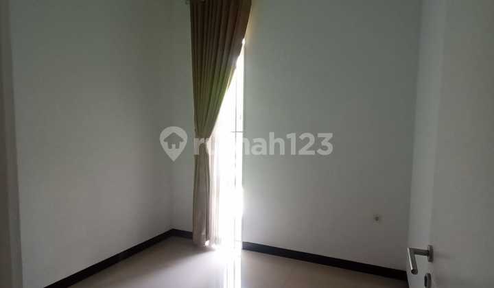 Jual Rumah Minimalis Taman Kopo Indah 5 Sommerville