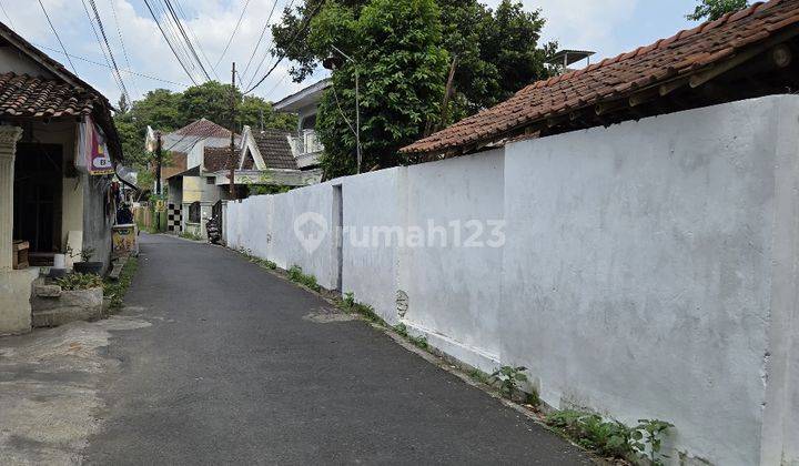 Rumah Depan Kampus Univ Jember Termurah Cocok Untuk Kafe Atau Usaha  2