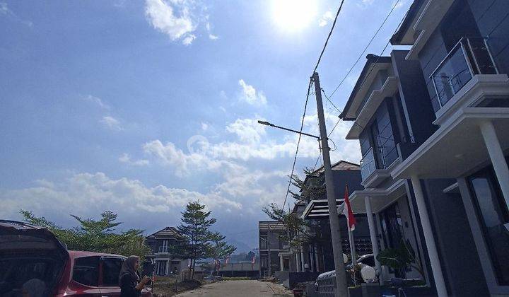 Kayana Regency Hunian Villa Ekslusif Di Junrejo Kota Batu 2