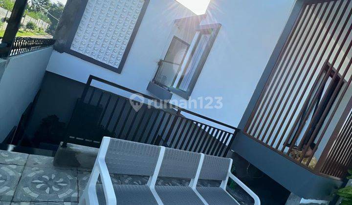 Rumah Huni Semi Villa Furnish Kawasan Elit Kencana Residence Malang 2