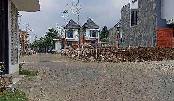 Villa Premium Nirwana Hills Elegan View Hamparan Pegunungan Kota Batu 2