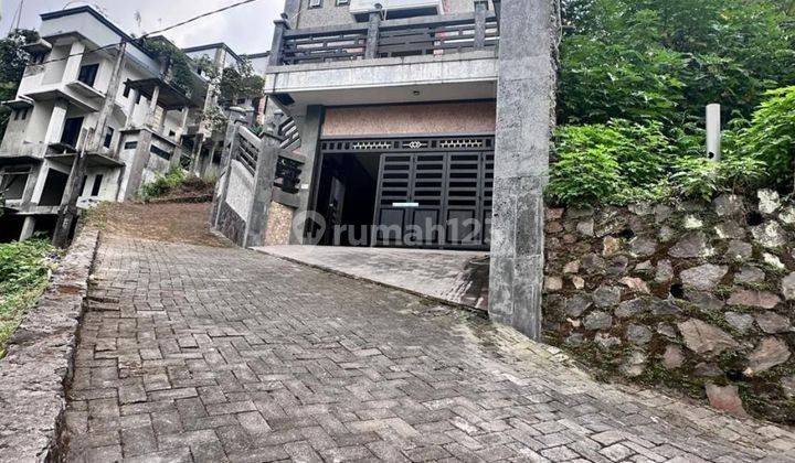 Villa Asri Furnitur Lengkap Bisa Nego Di Prigen Pasuruan 1