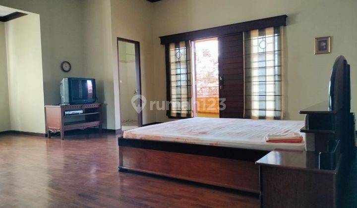 Rumah Luas Semi Furnish Di Songgokerto Kota Batu  2