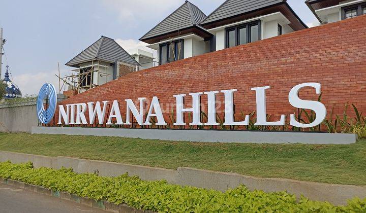 Villa Premium Nirwana Hills Elegan View Hamparan Pegunungan Kota Batu 1