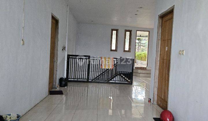 Rumah Kost Nyaman Luas Strategis Area Kampus Besar Unej Bondowoso  2