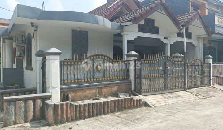 Rumah Hook Murah di Taman Harapan Baru Bekasi Utara  1