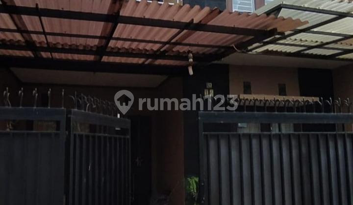 Cheap House for Sale, Ready to Occupy in Pondok Kelapa Cheap House for Sale, Ready to Occupy in Pondok Kelapa