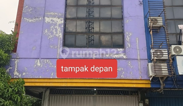 Disewakan Ruko Lokasi Strategis Siap Huni Dekat Tol Bekasi Barat Disewakan Ruko Lokasi Strategis Siap Huni Dekat Tol Bekasi Barat