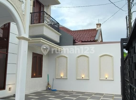 Rumah Mewah 2 Lt Siap Huni dalam Komplek Duren Sawit Jaktim 2