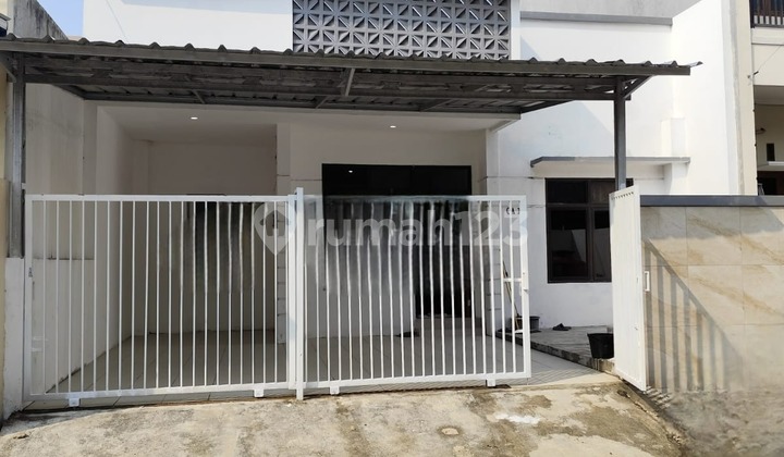 Rumah Murah 1 Lt Siap Huni dalam Komplek Harapan Indah Bekasi