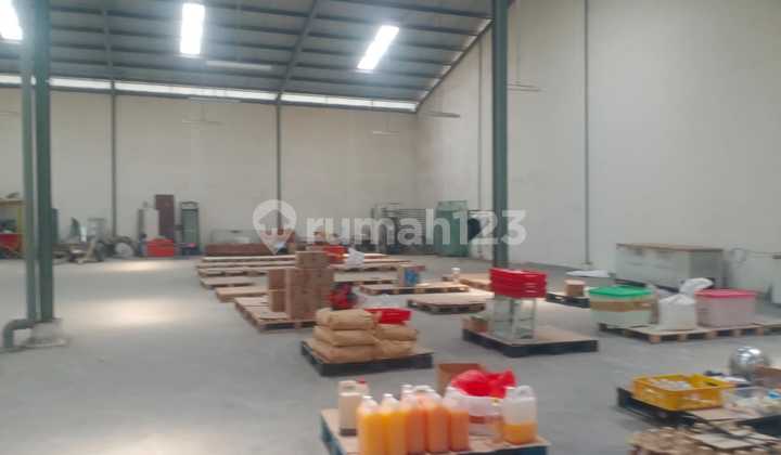 Neat Warehouse Ready for Use in Bojong Menteng, Rawalumbu, Bekasi Neat Warehouse Ready for Use in Bojong Menteng, Rawalumbu, Bekasi