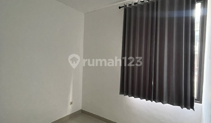 House Ready for Occupancy in a Strategic Location Cluster in Mustika Jaya 2