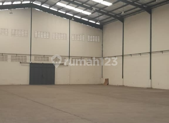 Gudang Siap Huni Lokasi Strategis di Delta Silicon Cikarang Pusat