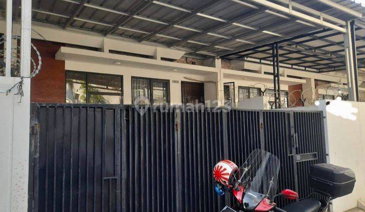 Rumah Minimalis Urah 2 Lt di Johar Baru Jakarta Pusat 1