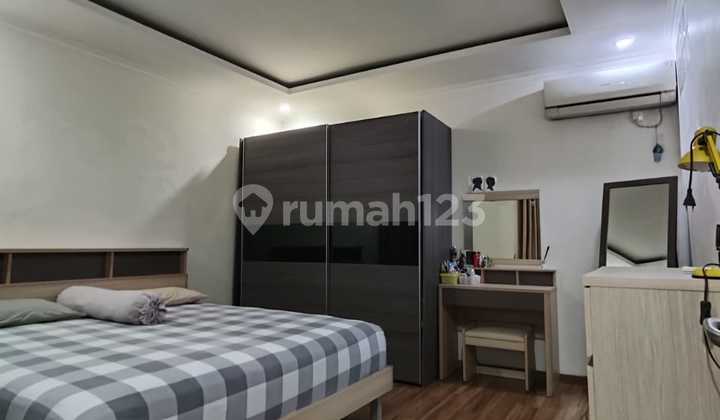 Rumah 2 Lt Siap Huni Lokasi Bagus di Bendungan Hilir Jakpus 2