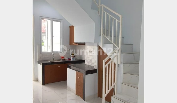 Rumah Cantik Minimalis 2Lt dengan Rooftop di Pondok Kelapa Jaktim 2