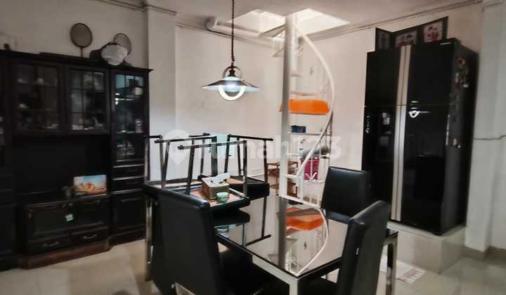 Rumah FUll FUrnished 2 Lt SIap Huni di Kemang Pratama 3 Rawalumbu 2