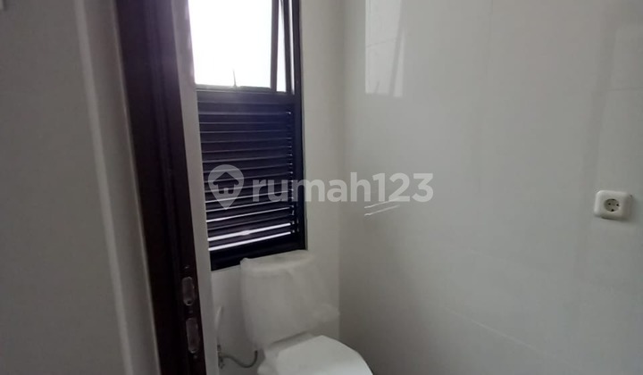 Rumah 2 Lt Bangunan Baru Siap Huni di Kayu Putih Jakarta Timur 2