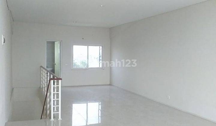 Ruko Northwest Boulevard Citraland Utara Surabaya Barat 2