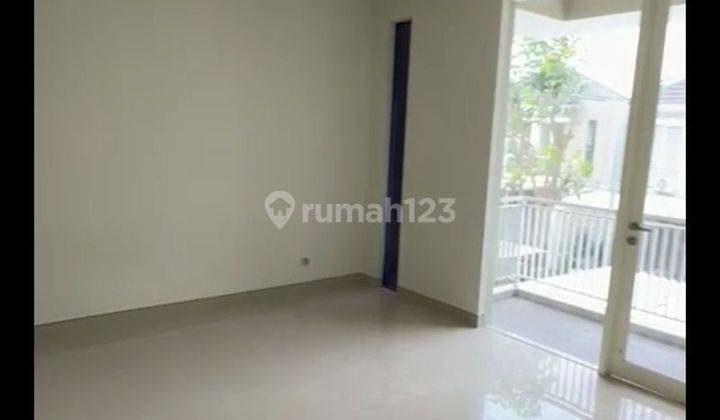 kamar tidur rumah the greenlake citraland surabaya