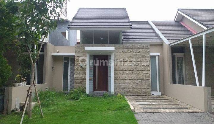 Dijual/disewakan Rumah Di Greenlake, Surabaya Barat 1