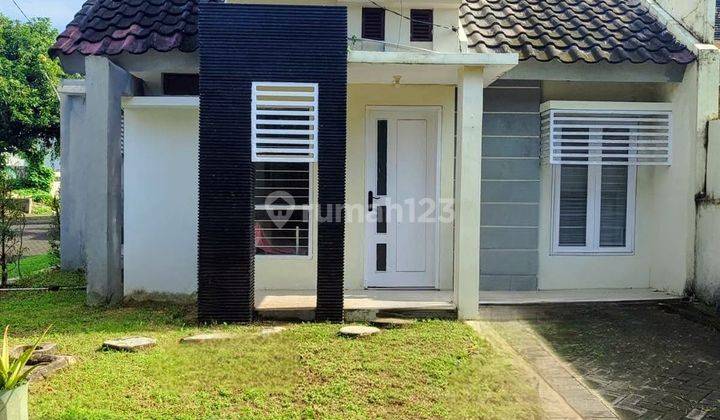 Furnished, Hook & Murah Rumah Menganti Gresik Puri Safira 1