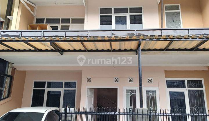 Rumah Semi Furnished di Taman Cibaduyut Indah, Bandung 1