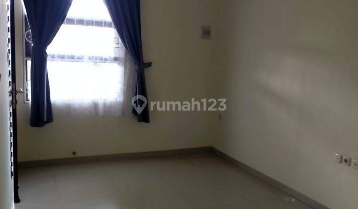 Rumah Kontrakan Sudah Renovasi Unfurnished SHM Grand Sharon Residence 2