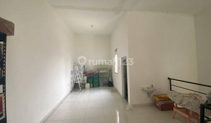 Rumah Bagus Furnished HGB di BSD Natura, Tangerang 2