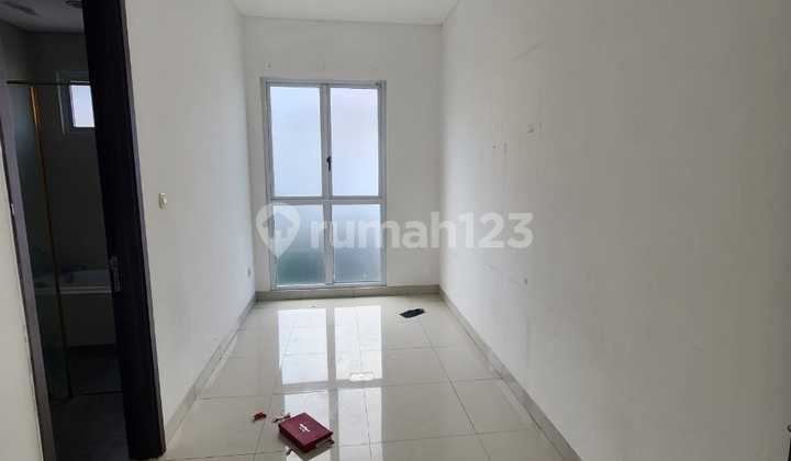 Quick Sale 2-Story House Width 12 Cluster Palm Spring, Cakung, East Jakarta, 028 2