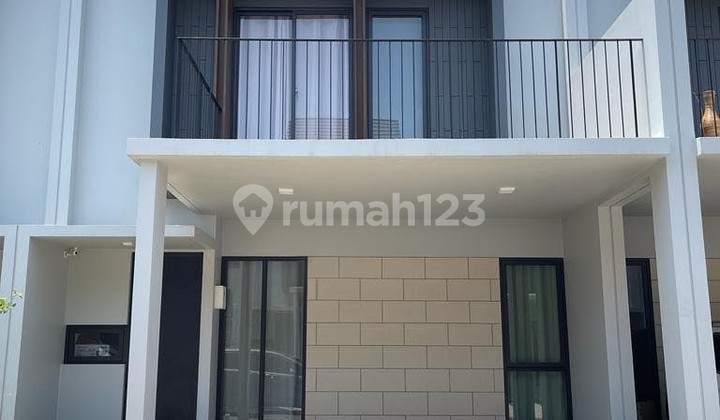 Dijual Rumah Siap Huni di Cluster Wisteria Basilia, Metland Menteng, Jakarta Timur. 003 1