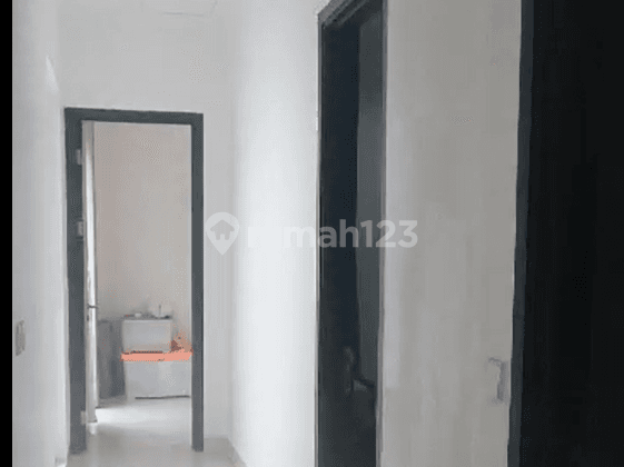 Dijual Cepat Rumah Sudah Renovasi Lokasi Strategis Dan Modern, Cluster Palm Spring, Cakung, 028 2