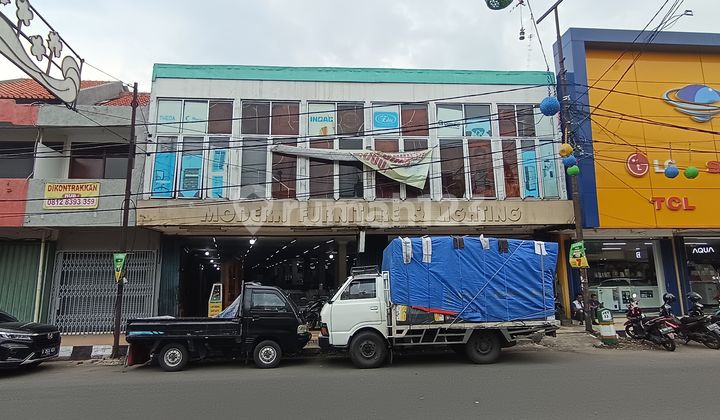 For rent. 2-story shop house on Juanda Street, Bekasi. 2