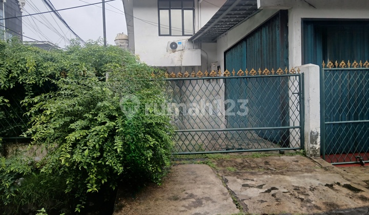 Dijual Rumah Hoek Dijalan.utama Rawamangun