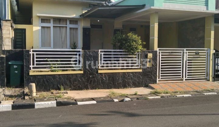 Di Jual Rumah 2Lantai di Sakura Regency1 Jatiasih 1