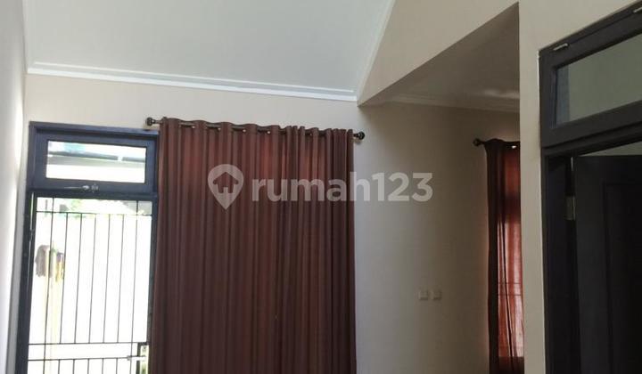 Di Jusl Rumah Simprug Garden