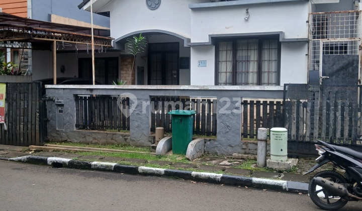 Rumah Bagus di Sakura Regency Jatiasih, Kota Bekasi, Jawa Barat, Indonesia, 17423, Jati Asih