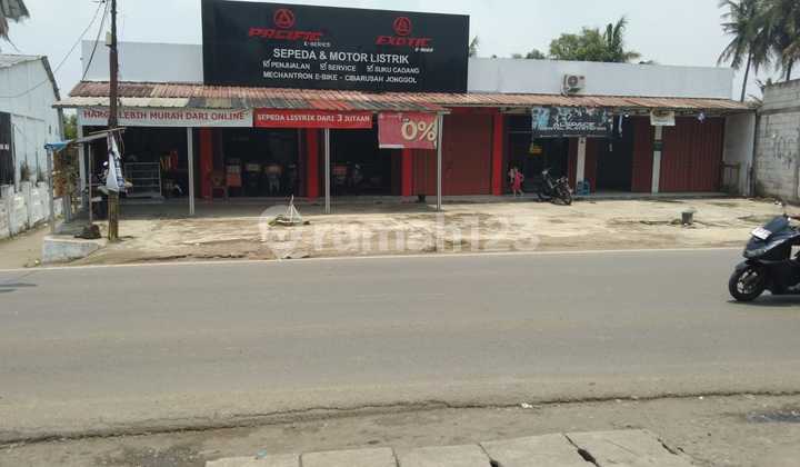 Tanah di Jual, Termasuk 6 Toko Dipinggir Jalan Raya Tanah di Jual, Termasuk 6 Toko Dipinggir Jalan Raya