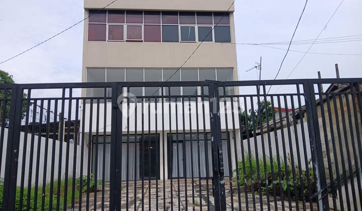 For Rent: 3.5-Story Shophouse Ready for Occupancy in Narogong