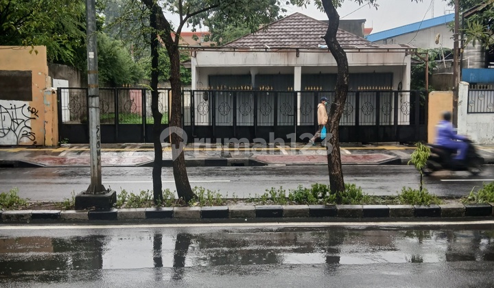 Di Jual Rumah 2Lantai Dan.toko Pinggir Jalan Raya 2