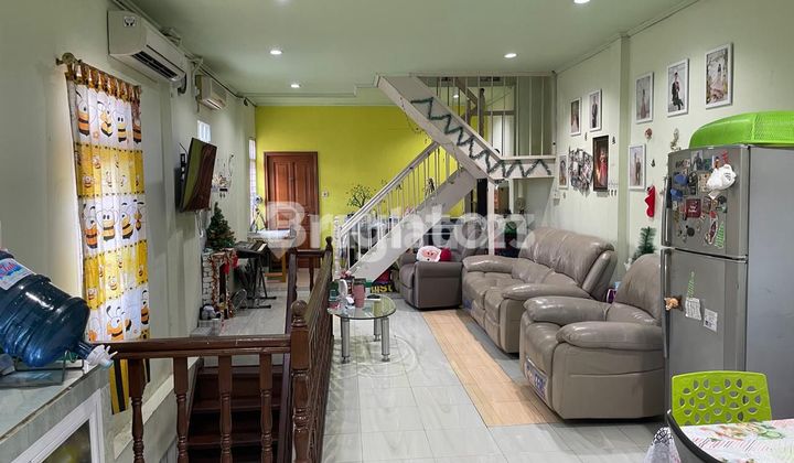 3-STORY SHOPHOUSE FOR SALE 1