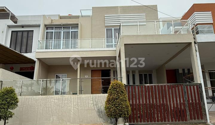 Disewakan Rumah Mewah Full Furnished di Lily Garden Residence Dekat Bukit Permata Disewakan Rumah Mewah Full Furnished di Lily Garden Residence Dekat Bukit Permata