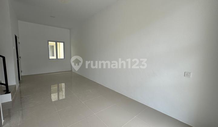 Dijual / Take Over Rumah Golden Bci Di Bengkong Golden City 2