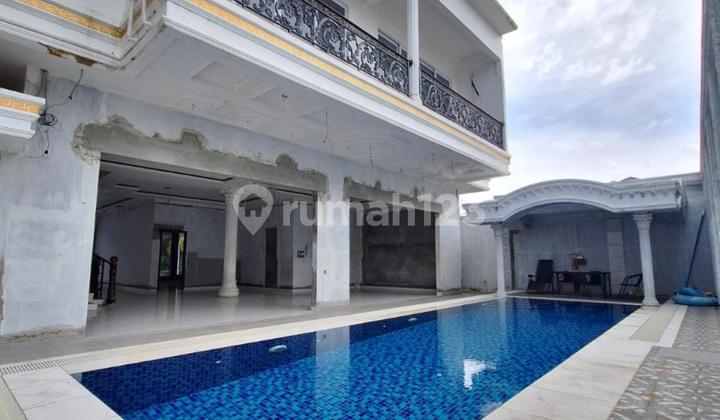 Dijual Rumah Mewah Include Kolam Renang Di The Central Boulevard Sukajadi 2